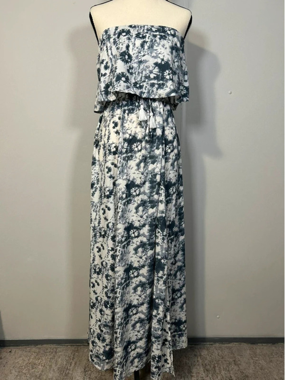 NWT Japna Strapless Tie Dye Maxi Dress Blue Gray Boho Tassel Size Small